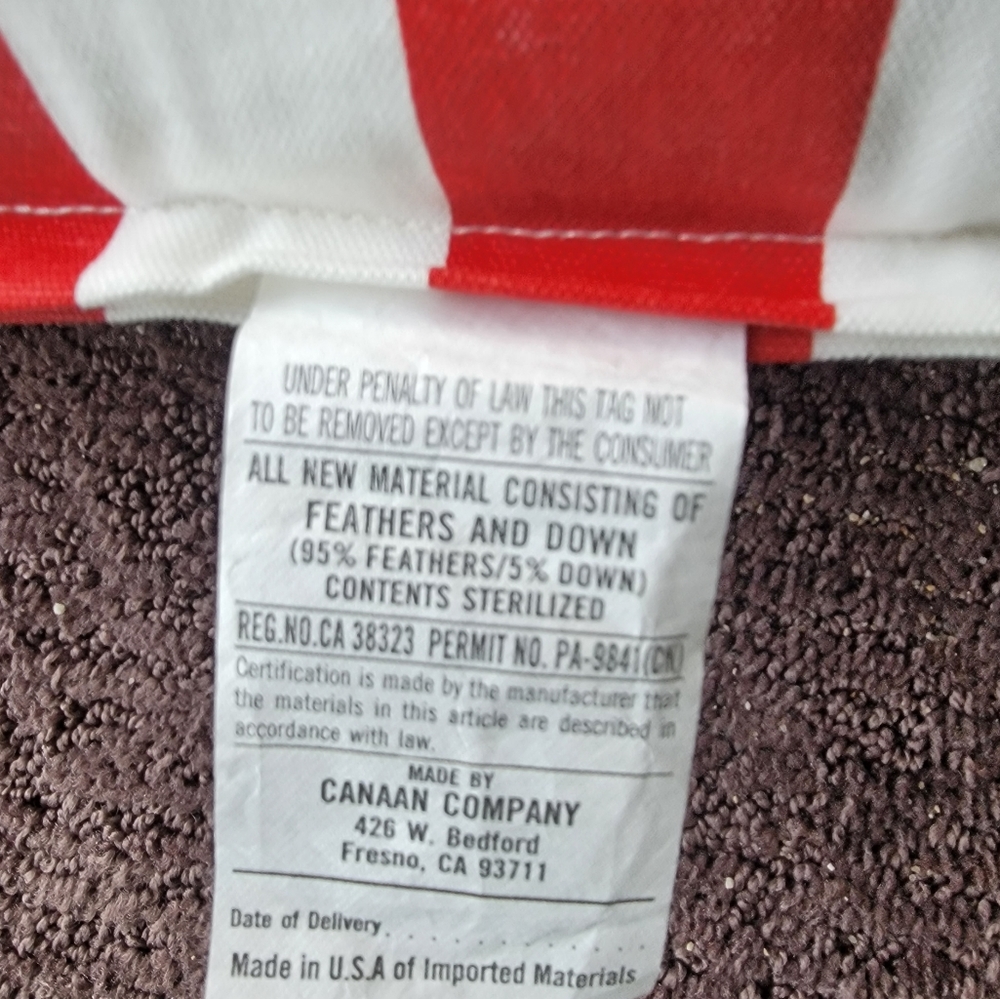Pillow - Picture 3 of 3